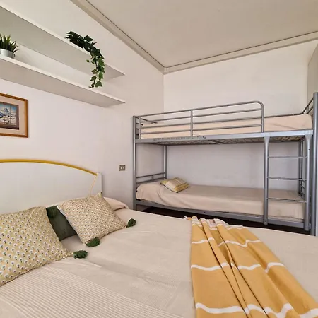 One Bedroom Flat In A With Pool Bibione